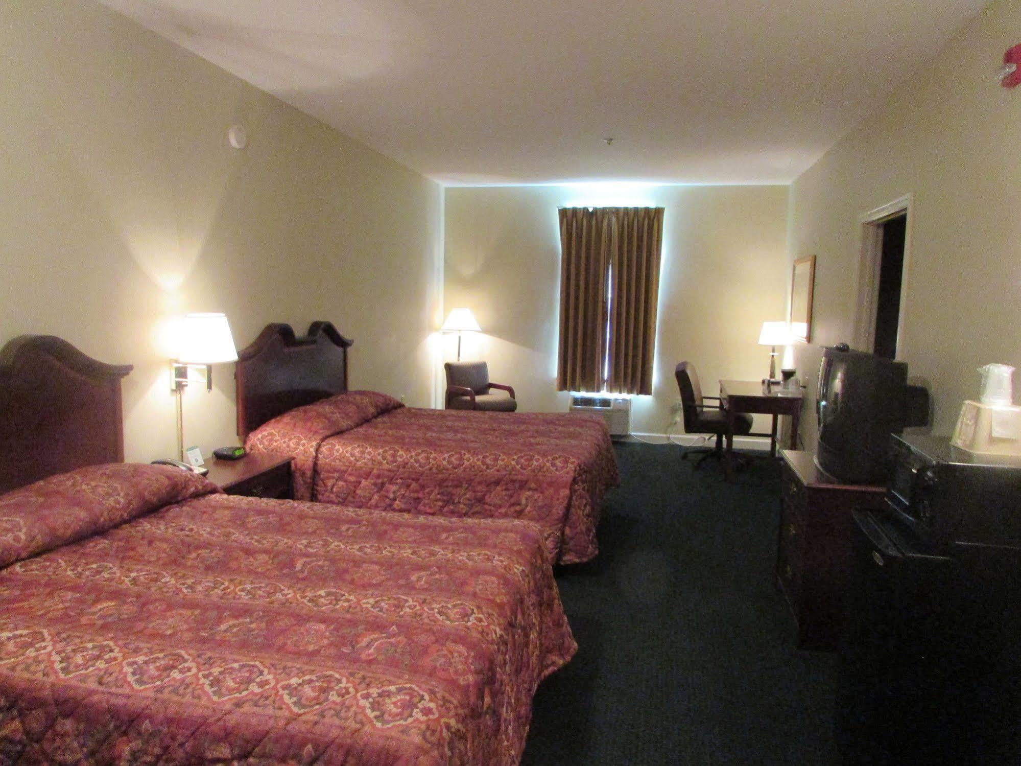 Hotel Plantation Oaks Millington Exterior foto